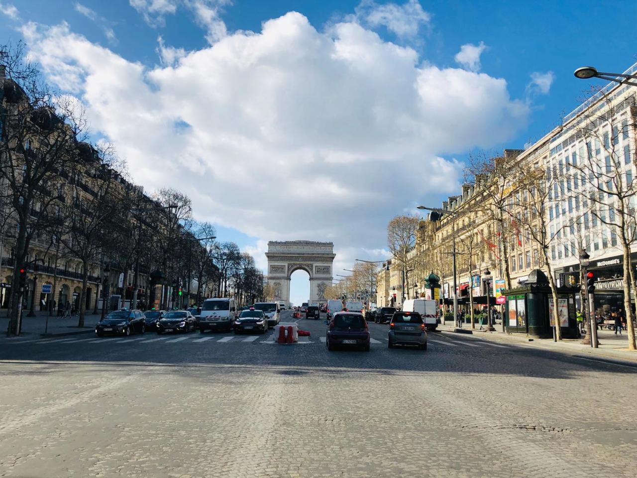 Arc De Triomphe - Foch Palace Paris Extérieur photo